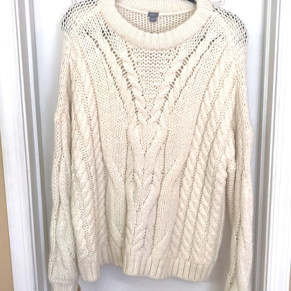 Off white Aerie sweater